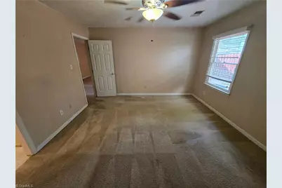 15 Collwood Court, Greensboro, NC 27409 - Photo 23