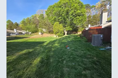 15 Collwood Court, Greensboro, NC 27409 - Photo 39