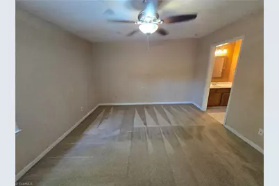 15 Collwood Court, Greensboro, NC 27409 - Photo 21