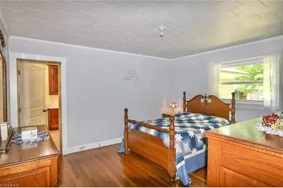 4844 Saint Paul Church Road, Hamptonville, NC 27020 - Photo 23