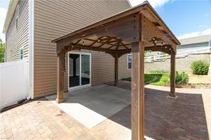 3701 Waterford Oak Trl, High Point, NC 27265 - Photo 19
