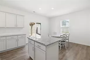 3701 Village Springs Dr, High Point, NC 27265 - Photo 9