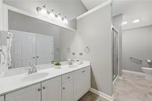 2204 Sweetbay Cir, Burlington, NC 27215 - Photo 7