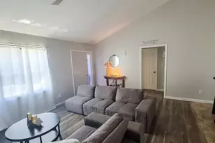 2708 Grimsley St, Greensboro, NC 27403 - Photo 11