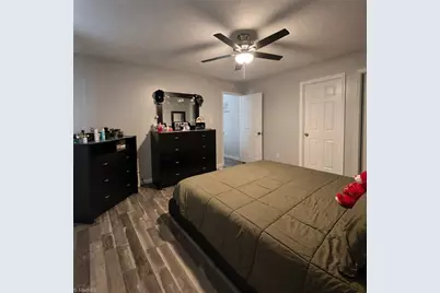 2708 Grimsley Street, Greensboro, NC 27403 - Photo 17