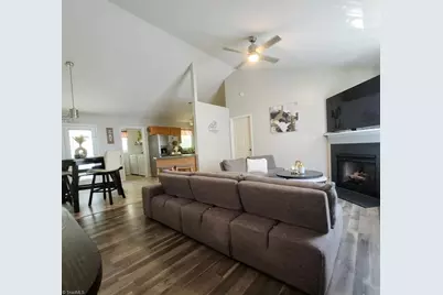 2708 Grimsley Street, Greensboro, NC 27403 - Photo 9