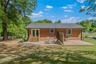 117 Kingswood Place Dr, Walnut Cove, NC 27052 - Photo 37