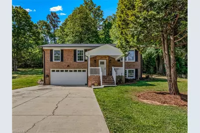 117 Kingswood Place Drive, Walnut Cove, NC 27052 - Photo 5