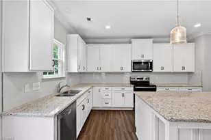 4220 Canter Crk Ln, High Point, NC 27262 - Photo 11
