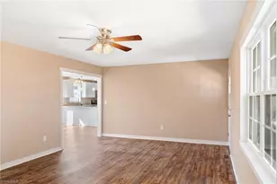 179 Stephens Ln, Thomasville, NC 27360 - Photo 7