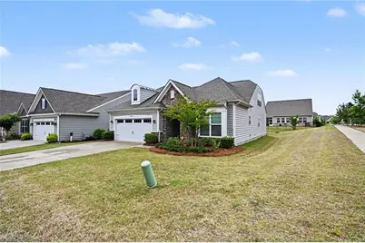 14204 Southbridge Forest Drive, Charlotte, NC 28273 - Photo 3