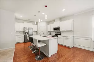 14204 Southbridge Forest Dr, Charlotte, NC 28273 - Photo 5