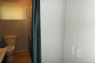 1220 Lake Drive 9, Lexington, NC 27292 - Photo 13