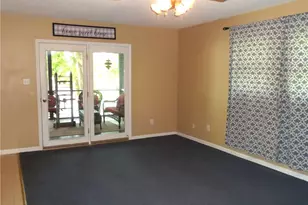 1220 Lake Drive 9, Lexington, NC 27292 - Photo 5