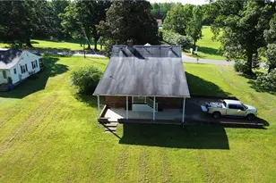 183 E Aiken Rd, Eden, NC 27288 - Photo 9