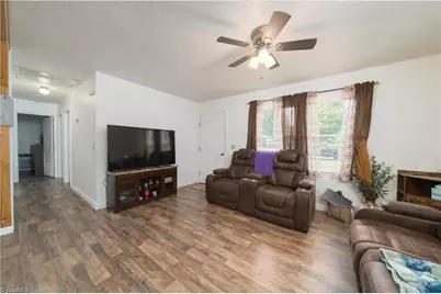 402 Williams Street, Boonville, NC 27011 - Photo 5