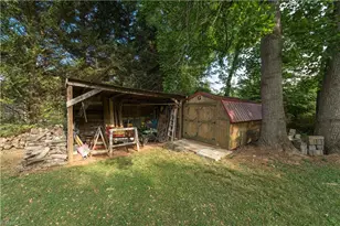 402 Williams St, Boonville, NC 27011 - Photo 25