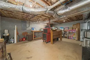 402 Williams St, Boonville, NC 27011 - Photo 19