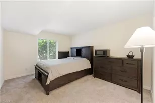 1514 Benjamin Pkwy, Greensboro, NC 27408 - Photo 15