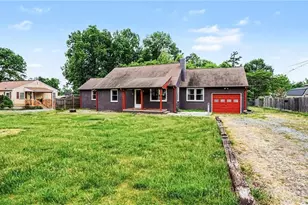 2442 Hoskins Rd, Burlington, NC 27215 - Photo 3