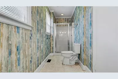 2442 Hoskins Road, Burlington, NC 27215 - Photo 21