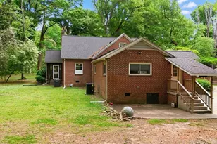 313 Skeet Club Rd, High Point, NC 27265 - Photo 35