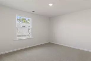 118 Sugar Pine St, Thomasville, NC 27360 - Photo 3