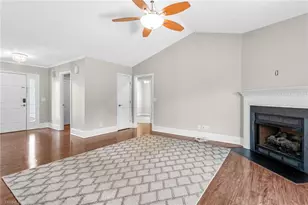 7507 Inglewood Rd, Burlington, NC 27215 - Photo 11