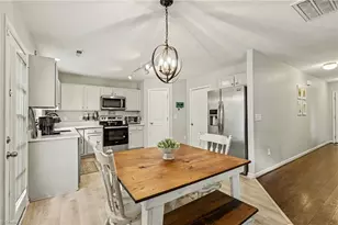 830 Leach Ave, Thomasville, NC 27360 - Photo 11