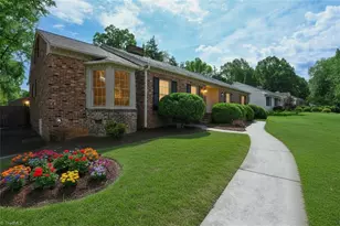 2320 Danbury Rd, Greensboro, NC 27408 - Photo 47