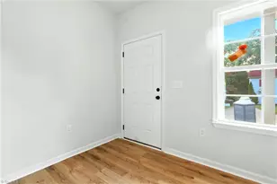 458 Sanford Ave, Mocksville, NC 27028 - Photo 7