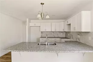 420 Bristol St, Lexington, NC 27292 - Photo 13