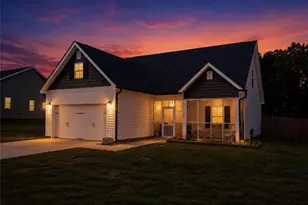 729 Deadmon Rd, Mocksville, NC 27028 - Photo 1