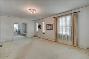 1518 Cloverdale Ave, Winston-Salem, NC 27104 - Photo 5