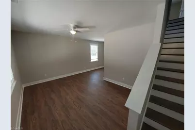540 Wallburg High Point Road #B, Winston-Salem, NC 27265 - Photo 5