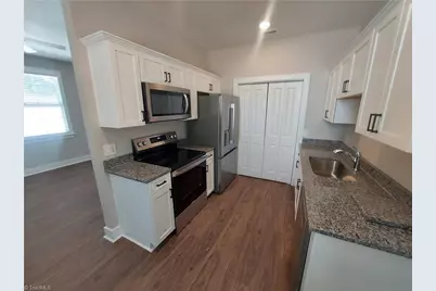 540 Wallburg High Point Road #B, Winston-Salem, NC 27265 - Photo 3