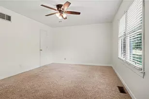 4526 Fence Dr, Greensboro, NC 27409 - Photo 15