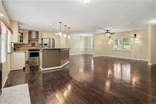 4526 Fence Dr, Greensboro, NC 27409 - Photo 7
