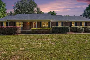 4526 Fence Dr, Greensboro, NC 27409 - Photo 1