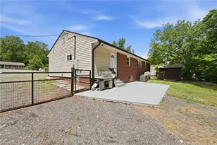 5414 Eastcrest Rd, McLeansville, NC 27301 - Photo 25
