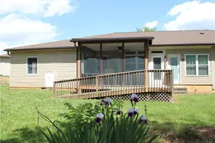 1112 Eaton Pl Ct, Yadkinville, NC 27055 - Photo 35