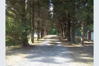 2451 Mountain View Road, Asheboro, NC 27205 - Photo 21