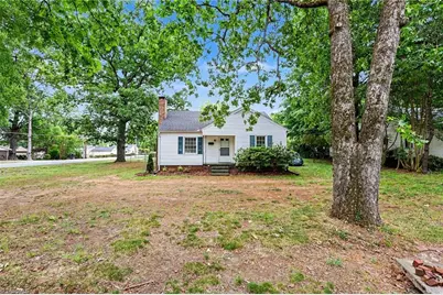 2201 Edgewood Drive, High Point, NC 27262 - Photo 1
