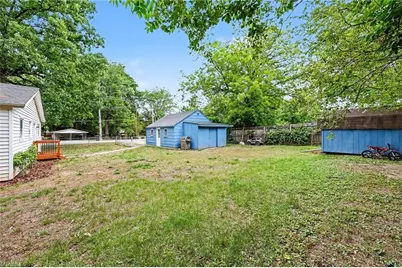 2201 Edgewood Drive, High Point, NC 27262 - Photo 15