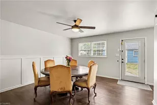 2201 Edgewood Dr, High Point, NC 27262 - Photo 23