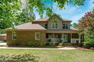 230 Roberson Ln, Reidsville, NC 27320 - Photo 1