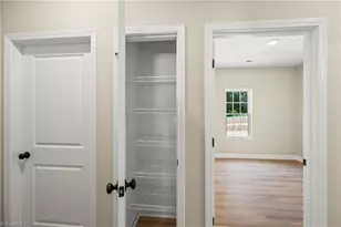5575 Marty Ln, Clemmons, NC 27012 - Photo 27