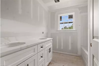 456 Sanford Avenue, Mocksville, NC 27028 - Photo 7