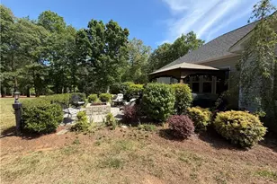 1982 Wheeler Bridge Rd, Burlington, NC 27215 - Photo 5