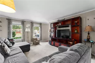 4935 Garden View Dr, Winston-Salem, NC 27107 - Photo 5
